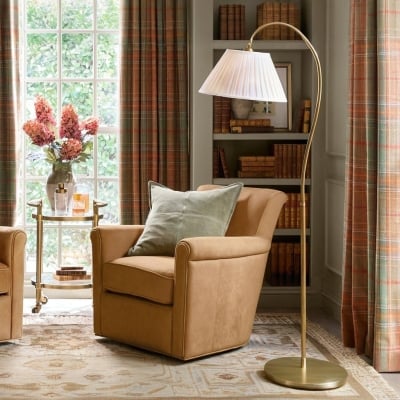 Luvora Pleated Shade Floor Lamp - Adjustable Linen Light in