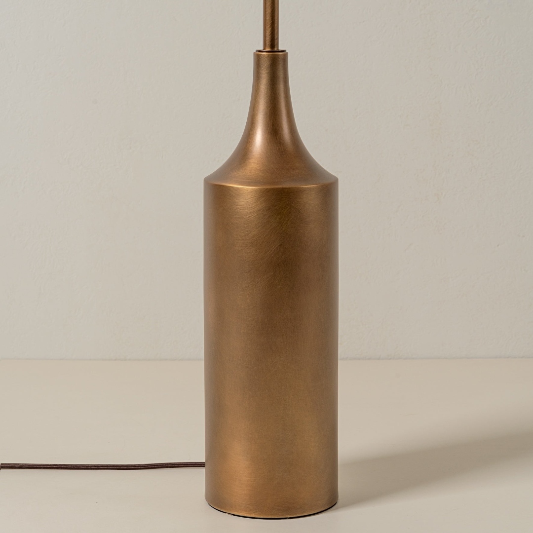 Lindi antique bronze base detail