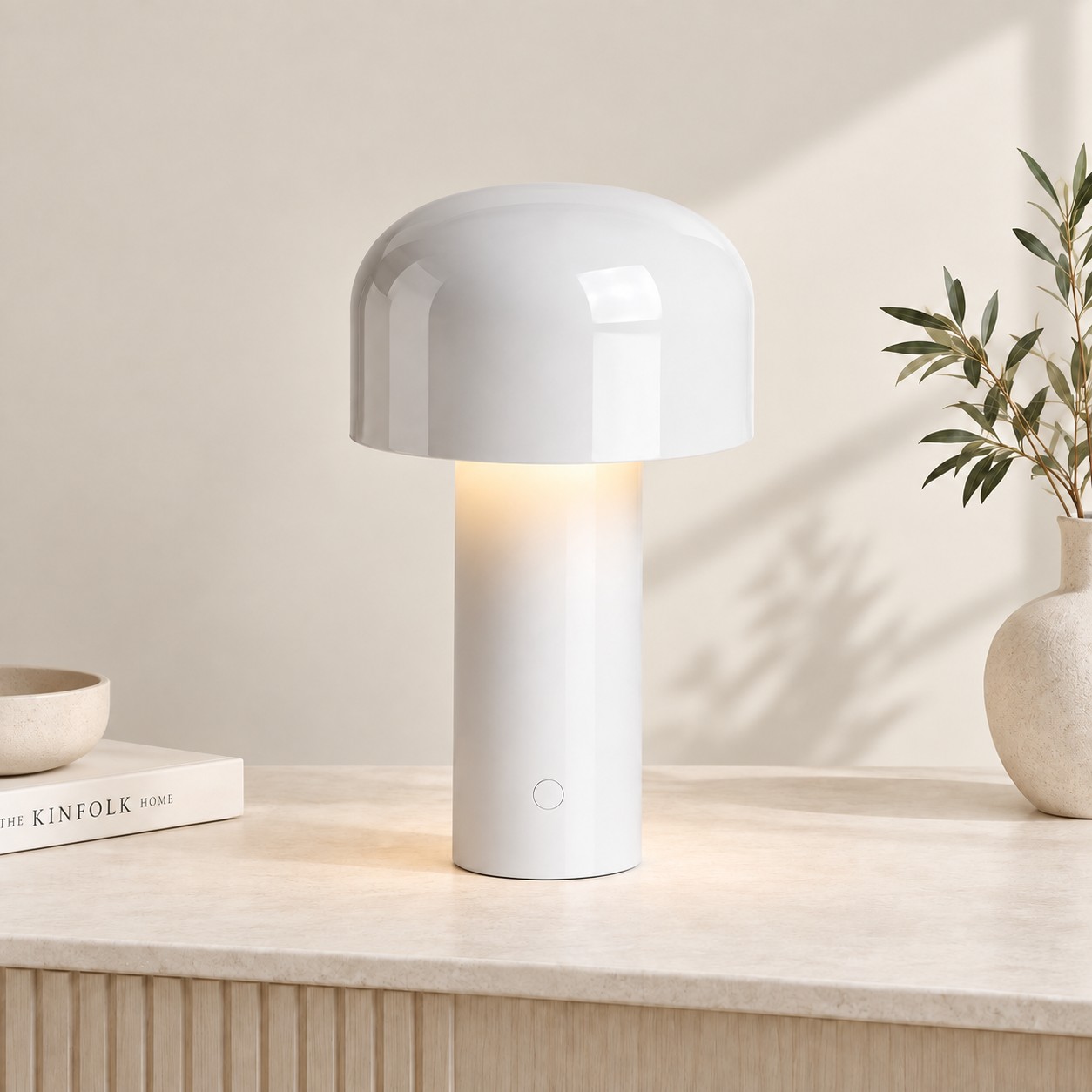 White rechargeable LED table lamp finish